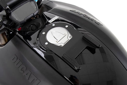 Tank Ring Fitting Basic Black Diavel 1260/S