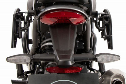 C-Bowサイドキャリア ブラック スクランブラー400X スピード400