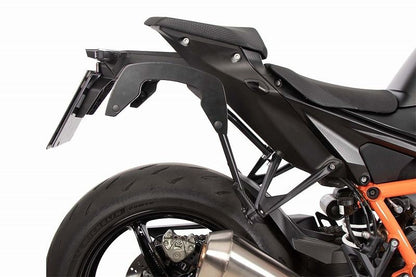 C-Bowサイドキャリア ブラック 1390スーパーデュークR