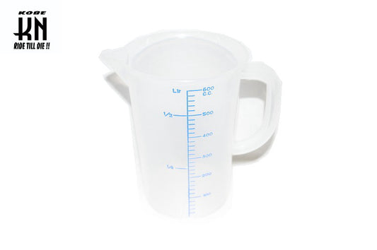 プラスチック計量カップ ハンドル付 600cc