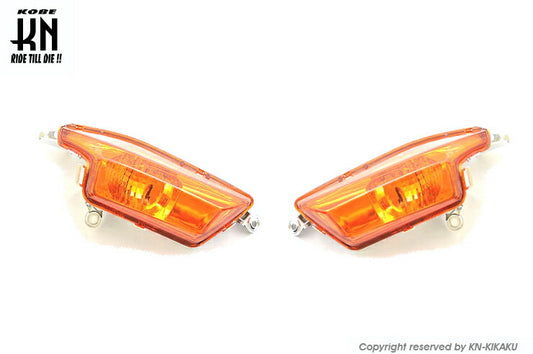 フロントウインカーASSY オレンジ シグナスX4型専用
