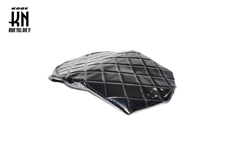 シートカバー 張替えタイプ ブラックエナメル リモコンジョグ/ZR/Z2/SA16J系/5KN/5SW/5PT