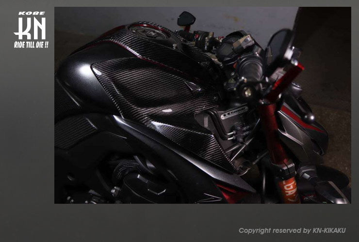 MOS カーボンガソリンタンクセンターパネル Z1000 Z1000R