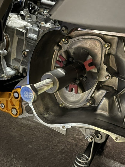 プーリーボスプーラー NMAX マジェスティS シグナスGRYPHUS6型 BWS125 3型