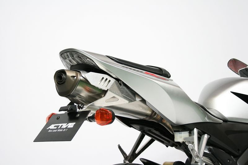 CBR600RR/1000RR フェンダーレス キット ブラック LEDナンバー灯付き