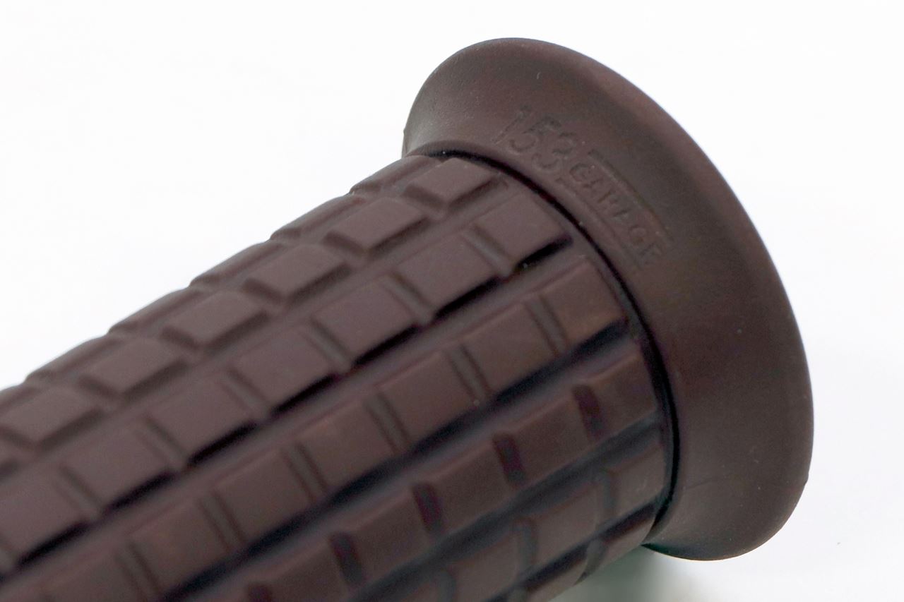 ブロックSグリップ ダークブラウン 貫通タイプ φ22.2/全長124mm