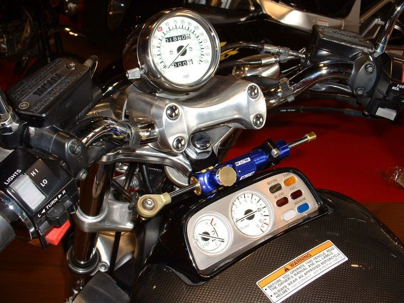CNCステアリングダンパーステー ゴールド 75mm V-MAX1200