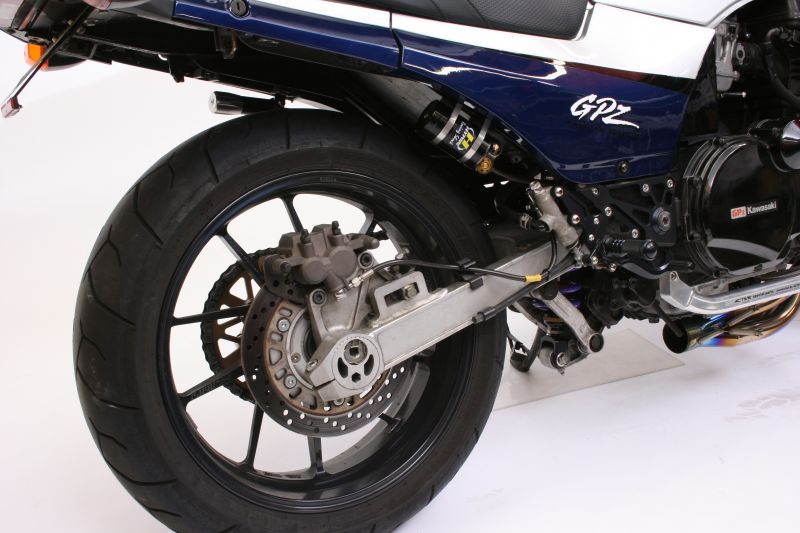 Rear Shock with Hose-attached Reservoir, HPA, T461, for 17-inch Wheels, Monoshock, GPZ900R