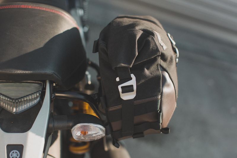 レジェンドギア LC1サイドバッグ 右 9.8L