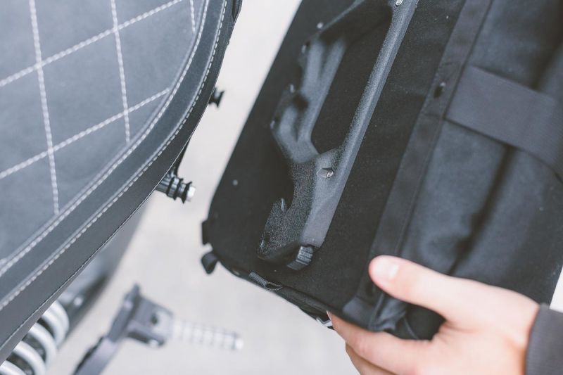 Legend Gear LC2 Side Bag Black Edition, Right, 13.5L