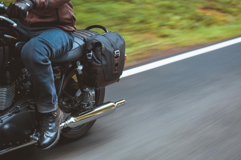 Legend Gear LS1 Saddle Bag 9.8L
