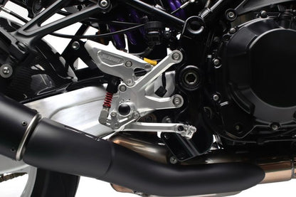 ELABORATE Foot Control Kit Silver Z900RS 18-21/CAFE 18-21