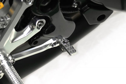 ELABORATE Foot Control Kit Silver Z900RS 18-21/CAFE 18-21