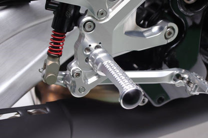 ELABORATE Foot Control Kit Silver Z900RS 18-21/CAFE 18-21