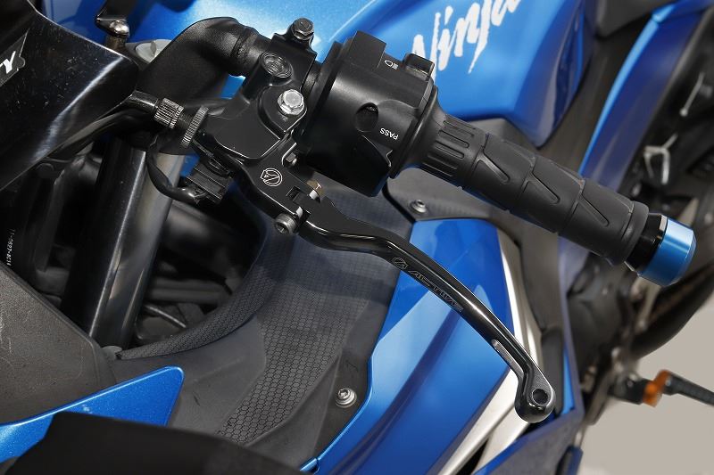 ブースターキット +コントロールPACK ブラック NINJA250/400 18-24/Z250/400 19-24
