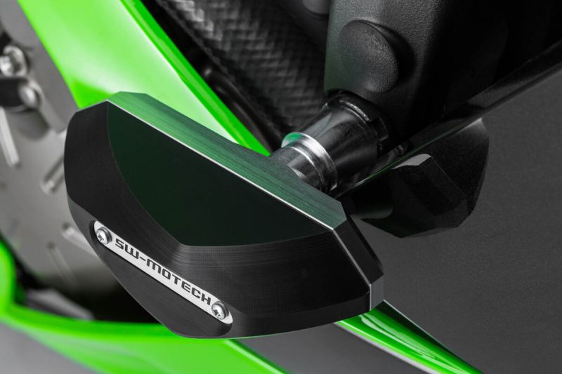 フレームスライダーセット ブラック ZX-6R 左右