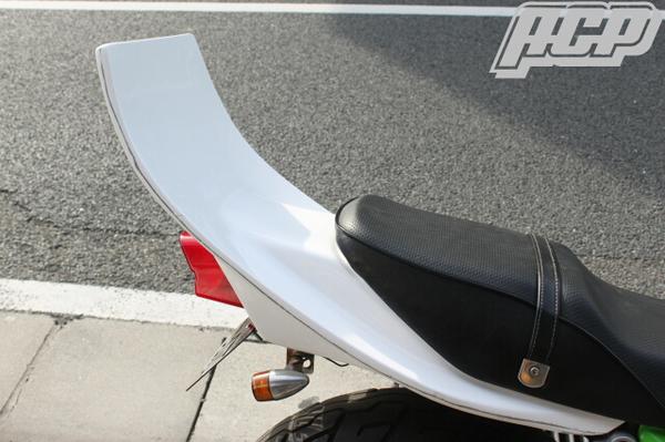 ZRX400/2用 ハネタイプ延長 テールカウル (-08) – バイクマン