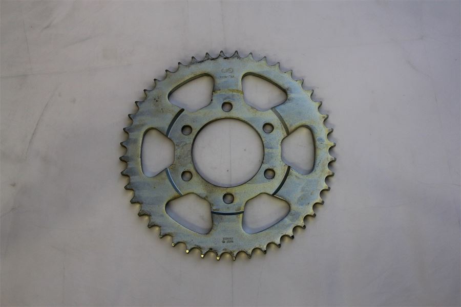 GSX-R1100 RF900R Sprocket Rear 532-52 Steel Silver 1 pc.