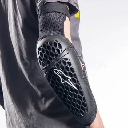 BIONIC PLUS ELBOW PROTECTOR 肘プロテクター ブラック S/Mサイズ