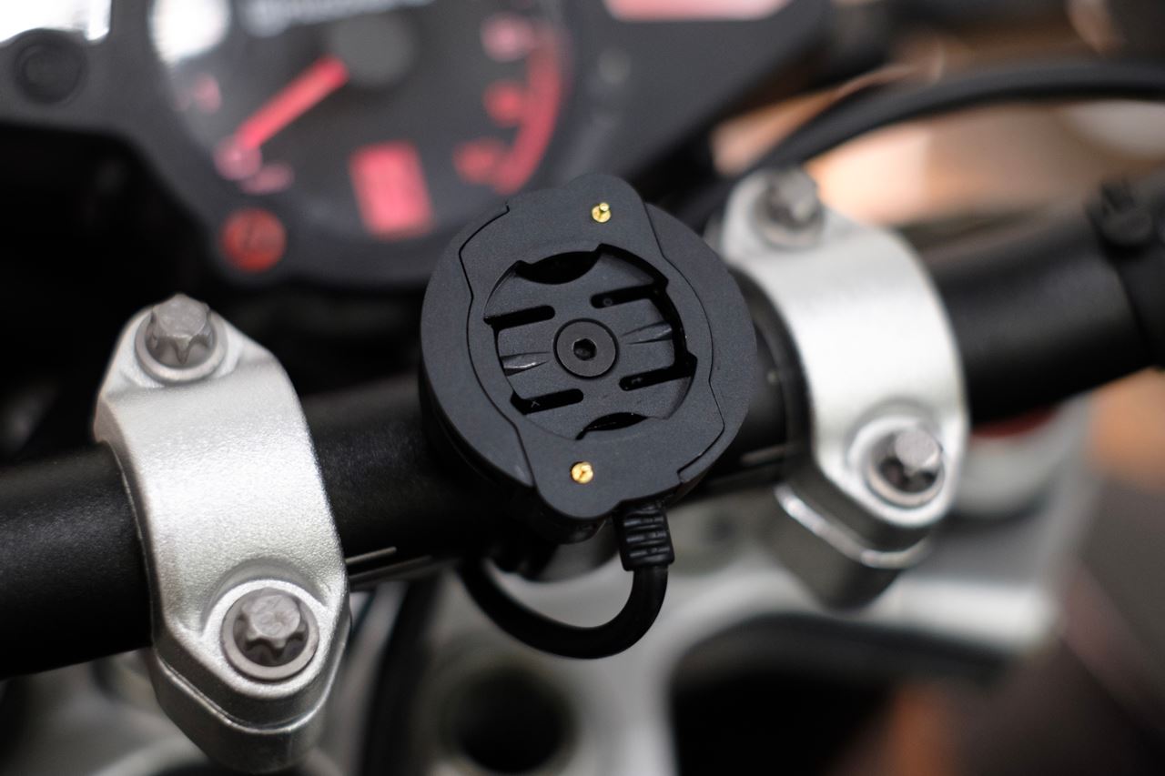 Moto II Charging Module Black