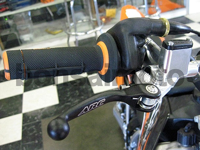 コンポジット ブレーキレバー キャップにKTMロゴ入りモデル用 KTM