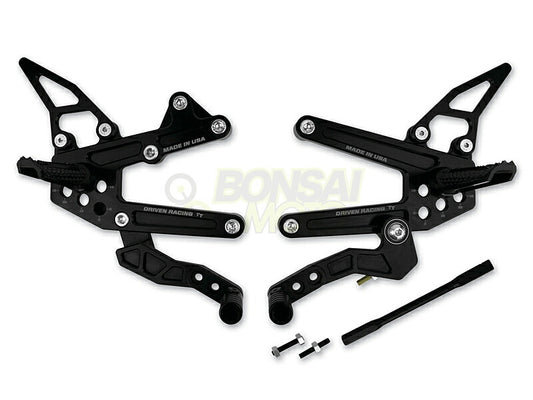TT Rear Sets Black ZX6R/636