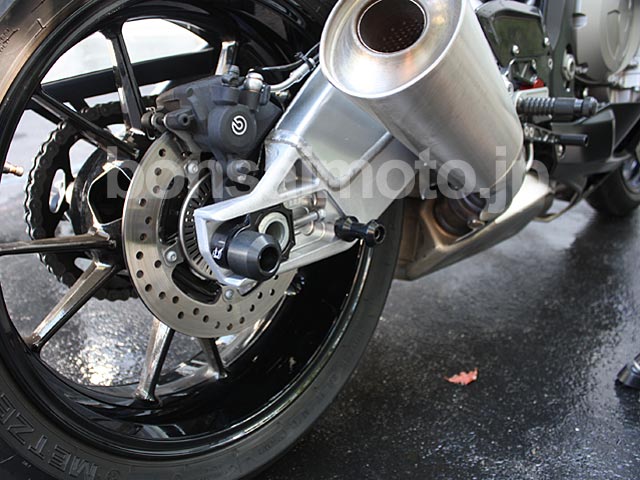 アクスルブロックスライダー  ブルー    ZX-10R