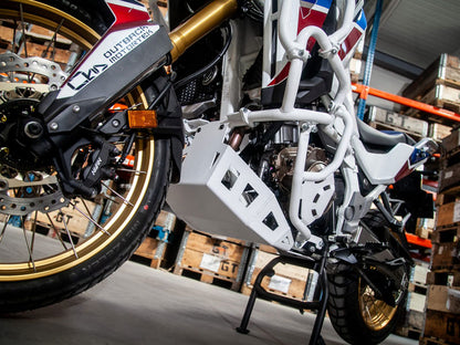 エンジンケースガード  マットシルバー    アフリカツイン CRF1100L