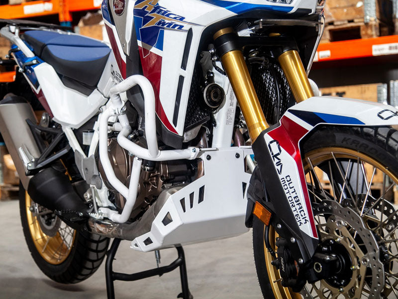 スキッドプレート  グロスホワイト    アフリカツイン CRF1100L