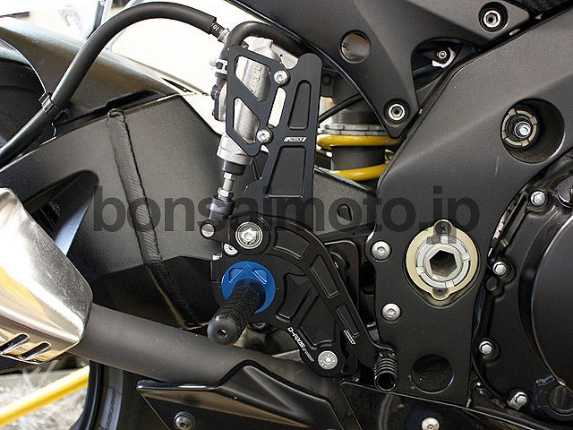 D-Axis バックステップ GPスタイル チタニウムグレー  SUZUKI GSX-R1000 07-08