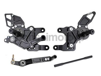 D-Axis バックステップ GPスタイル シルバー  YAMAHA R1 09-11