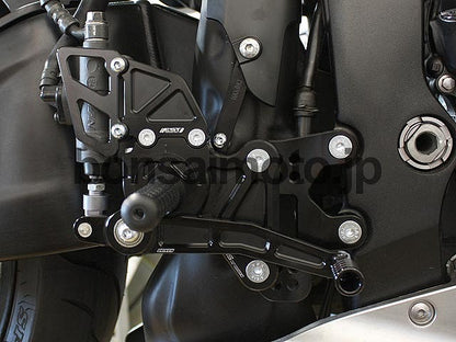 D-Axis バックステップ ストリートスタイル シルバー  HONDA CBR 600 RR 07-11 (ABS非対応)