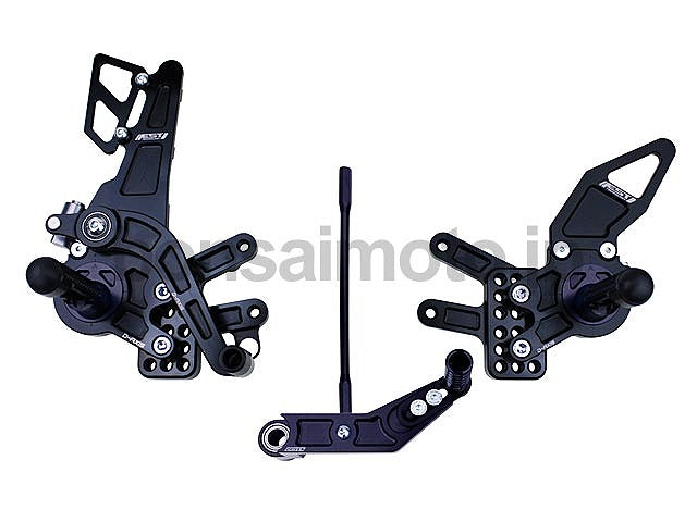 D-Axis バックステップ GPスタイル ブラック  SUZUKI GSX-R600/750 11-