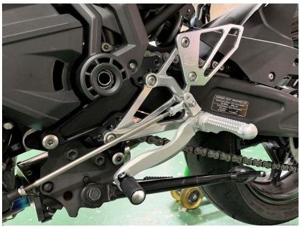 H/B(SV)ハイパーバンク 固定式 17ニンジャ650 シルバー