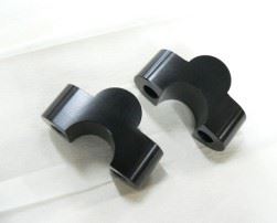 ハンドル UP スペーサーキット 32.5mm ブラック 汎用