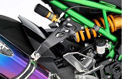 サイレンサー取付けステーASSY Z900/SE