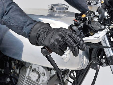 HenlyBegins HBG-062 Hard Protector Vintage Line Black L-size Protector