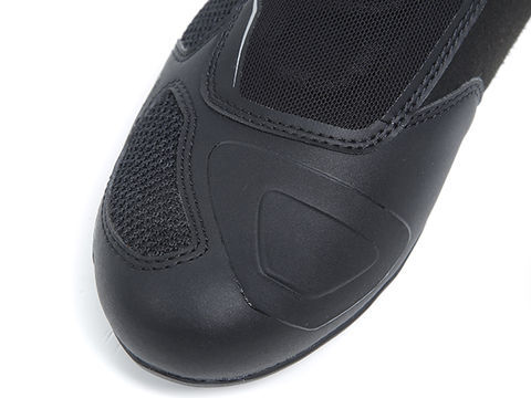 TCX 9511 RO4D Air ブラック/グレー 42/26.5cm