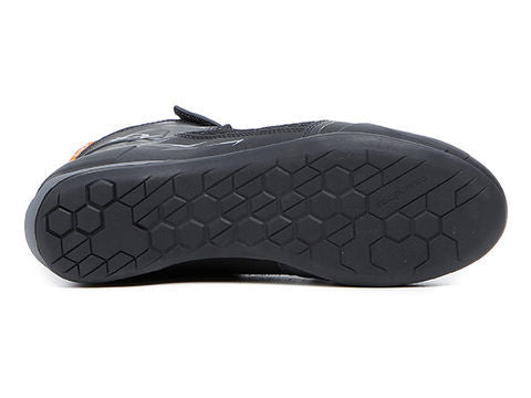 TCX 9511 RO4D Air ブラック/グレー 42/26.5cm
