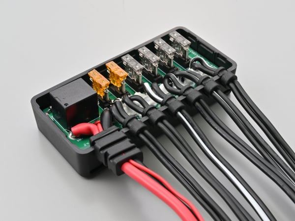 D-UNIT アクセサリー電源ユニット 6ポート