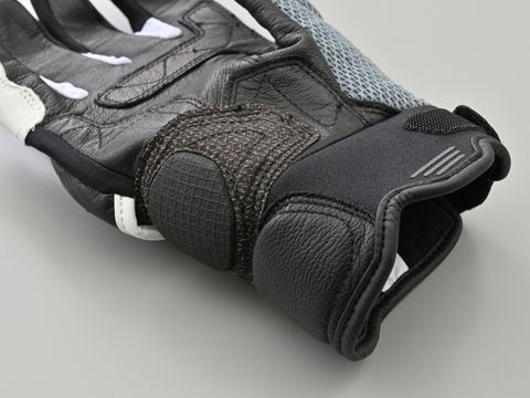 DG-008 コンフォートエアフローメッシュグローブ ブラック/ホワイト M