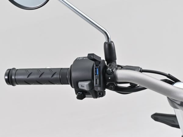 バイク専用電源 スレンダーUSB Type-A+Type-C QC3.0/PD3.0 Φ22.2 Φ25.4