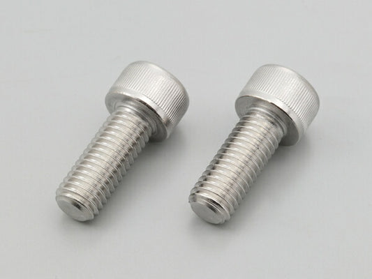 キャリパーマウントボルト M10X25 P1.5