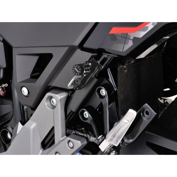 ダイヤルヘルメットホルダー V-ストローム250