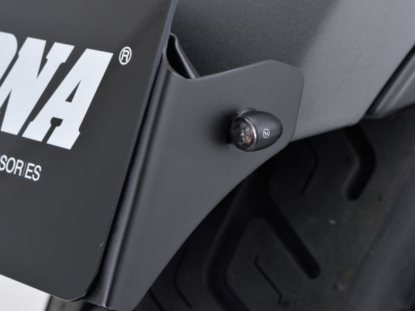 HIGHSIDER プロトンTWO テールランプ一体リアウインカー マットブラック/ライトスモーク レンズ径11mm 2個1セット