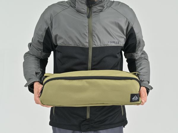 ハイバックローチェアMIL カーキ 約H740×W550×D600(mm)