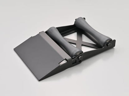 Maintenance roller stand, tapered