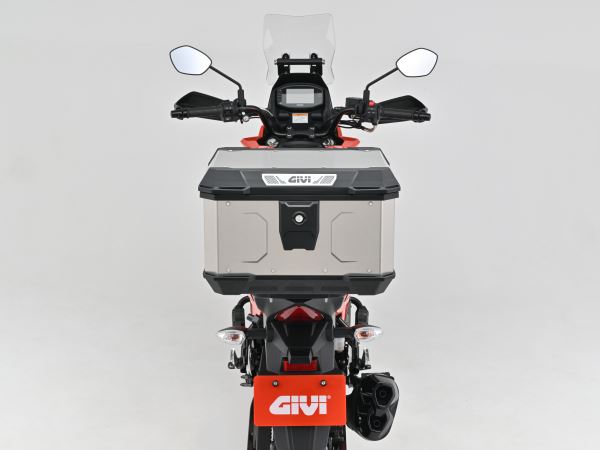 GIVI ジビ MTN39A 39L 奥行390×幅449×高さ292(mm)