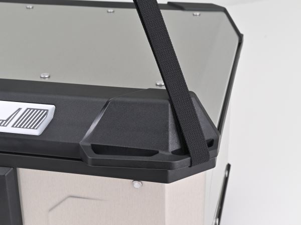 GIVI ジビ MTN39A 39L 奥行390×幅449×高さ292(mm)