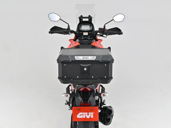GIVI ジビ MTN29B 29L ブラック 奥行390×幅449×高さ237(mm)